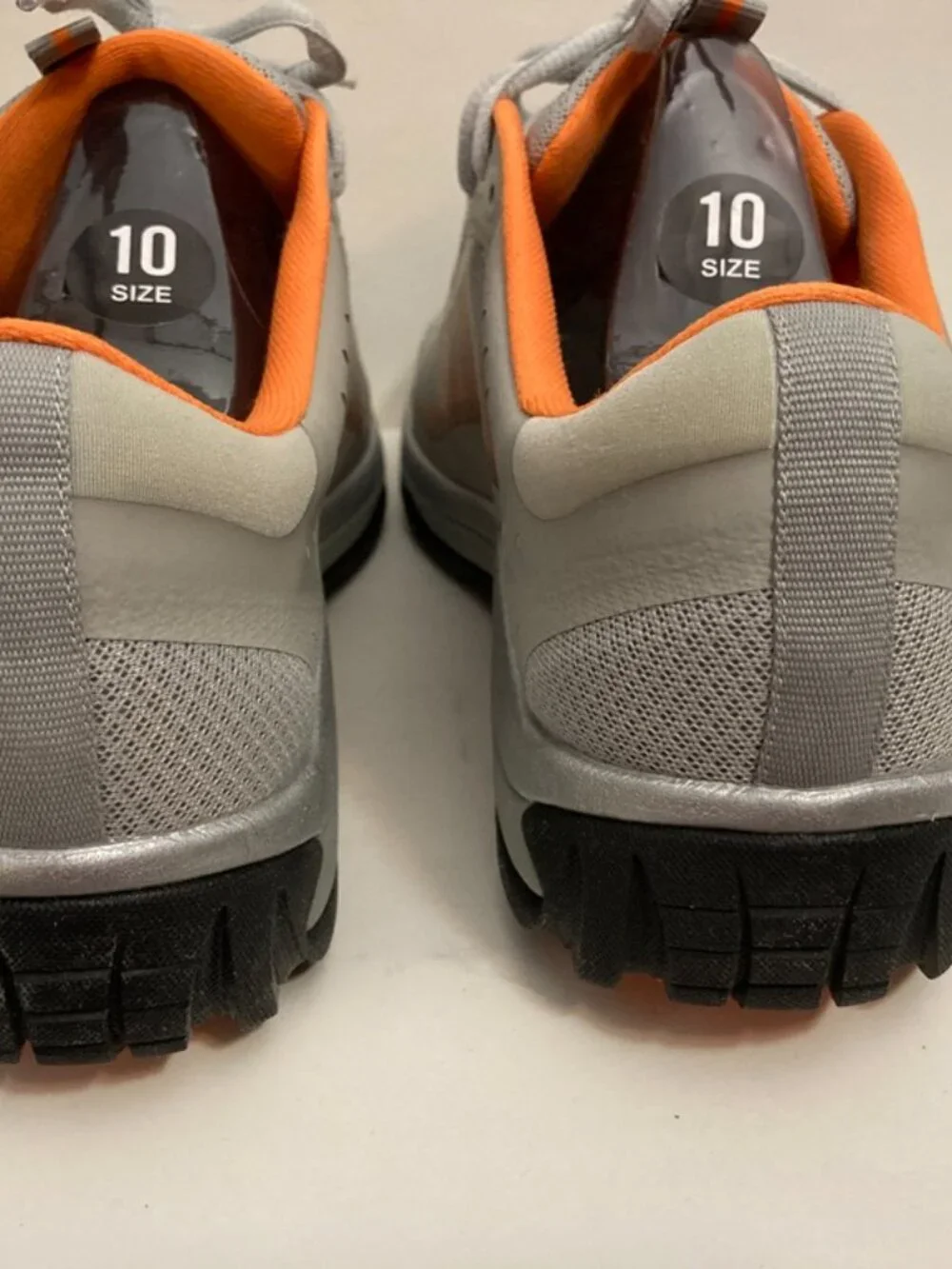 NWT Abeo Sneakers Grey and Orange Size 10